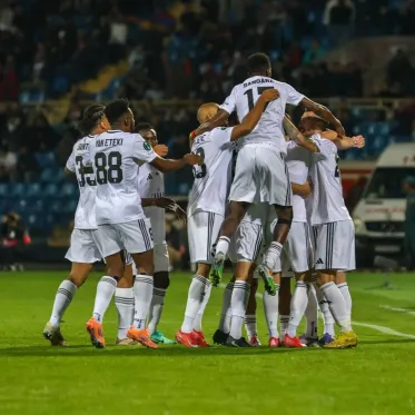 Kentron TV company’s ‘With the Champion’ program at the Noah Academy