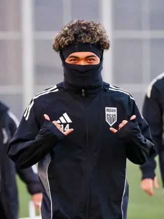 Վերադարձ «Նոա» ակադեմիա